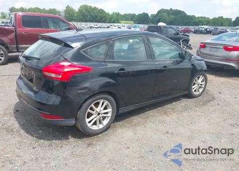 2016 Ford Focus Se z USA, uszkodzony, nr VIN 1FADP3K27GL335090